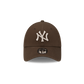 NEW ERA New York Yankees League Essential Youth Brown 9FORTY Adjustable Cap