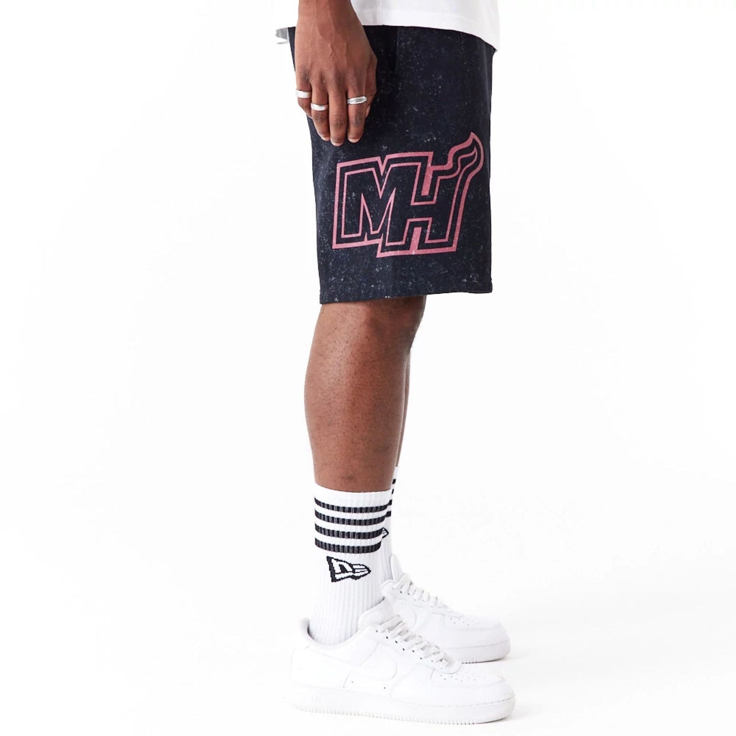 New Era Miami Heat NBA Washed Black Shorts