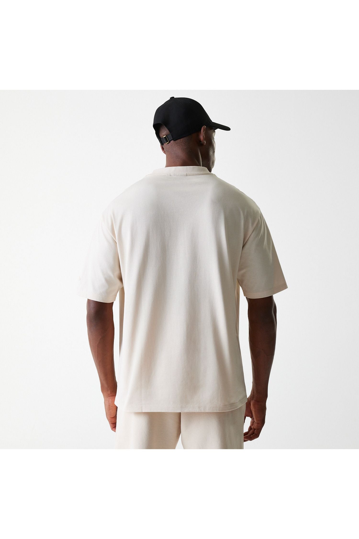 TECH TEE LTC חולצת טי שירט שרוול קצר - Butterfly Sneakers