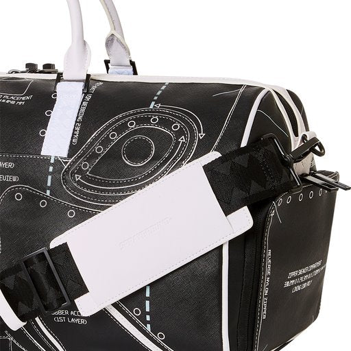 REVERSE TECHNICAL EMPEROR DUFFLE