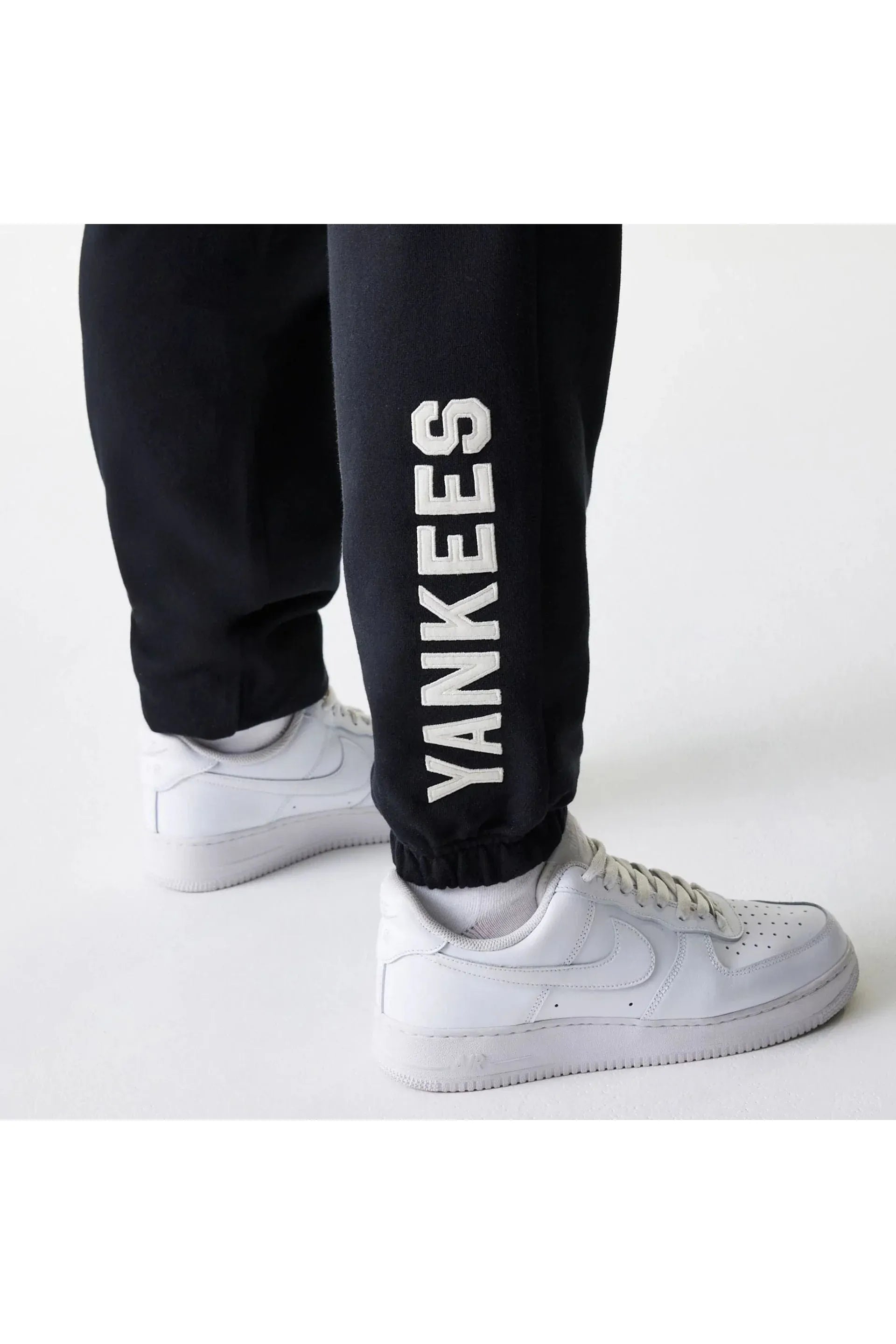 MLB HERITAGE BLK מכנסי ג'וגרס - Butterfly Sneakers