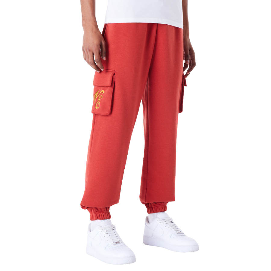 New Era Cargo Joggers Script Red Fleece