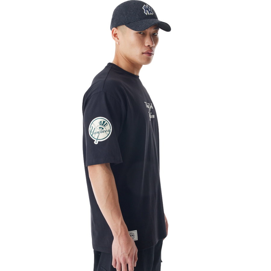 New Era NEW YORK YANKEES
  Oversized T-Shirt