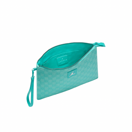 Monogram Clutch 0.69L