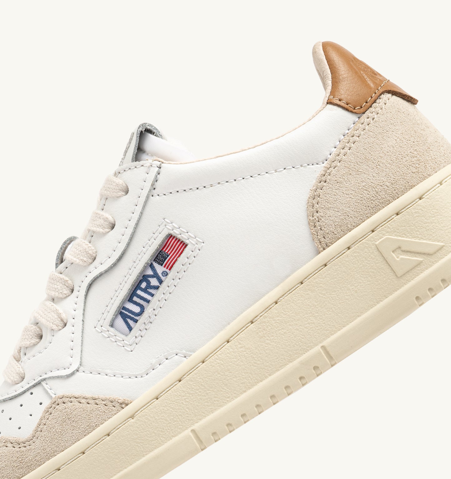 MEDALIST LOW MANLS02 - LEAT/SUEDE WHT/BRNSUG