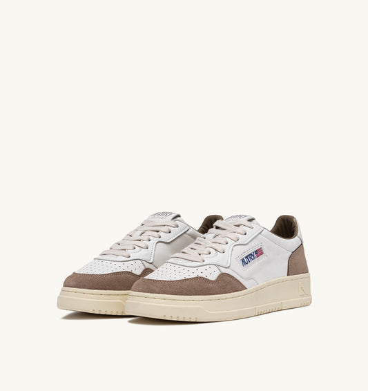 MEDALIST LOW MANGS43 - GOAT/SUEDE WHT/TOBACCO