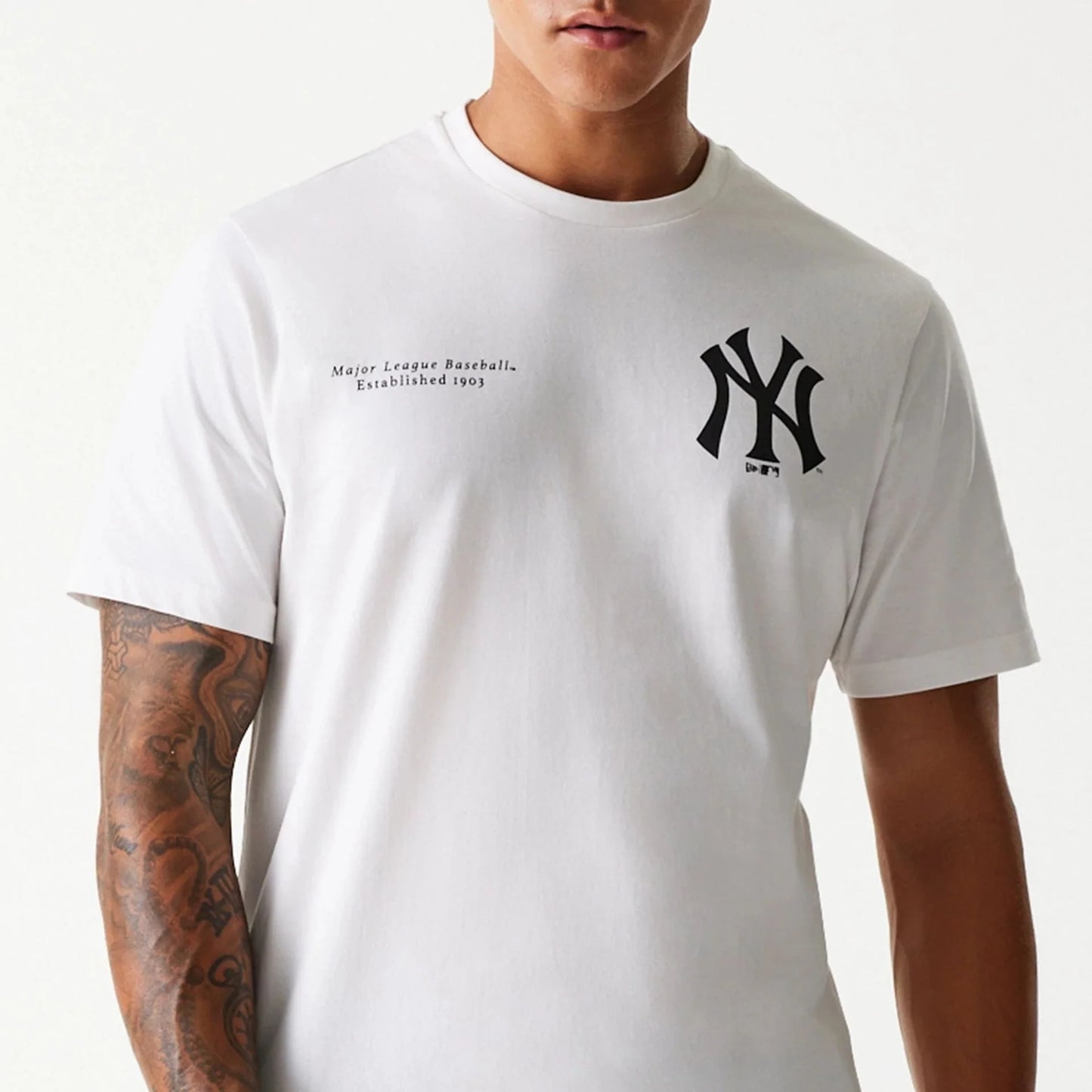 New York Yankees MLB Arch חולצת טי שרט שרוול קצר