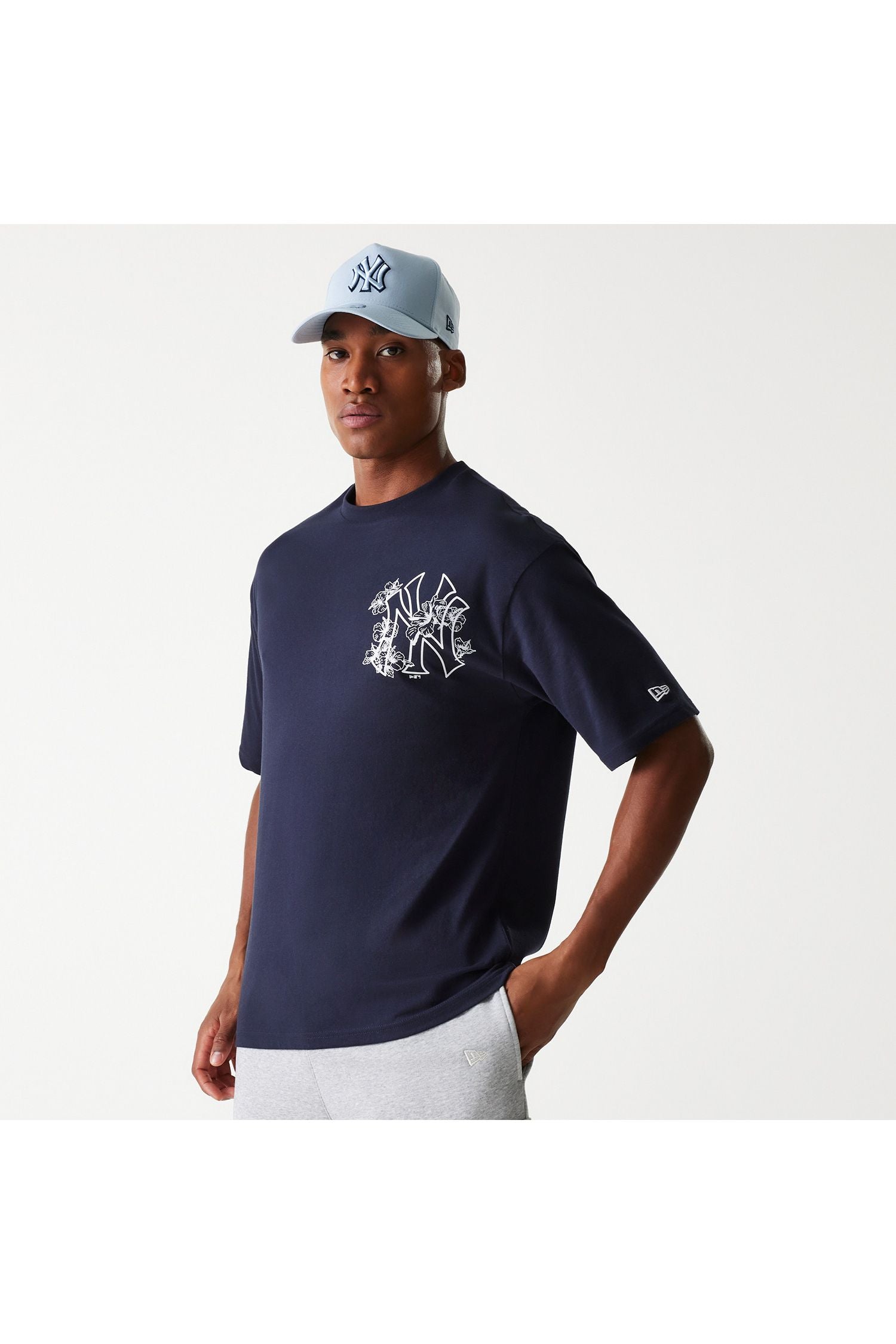 חולצת טי שירט שרוול קצר NEW YORK YANKEES - Butterfly Sneakers