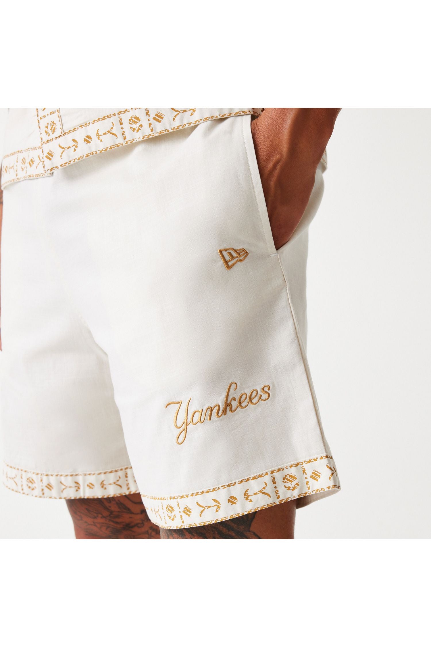 MLB TAPING SHORTS NEYYAN מכנס קצר - Butterfly Sneakers