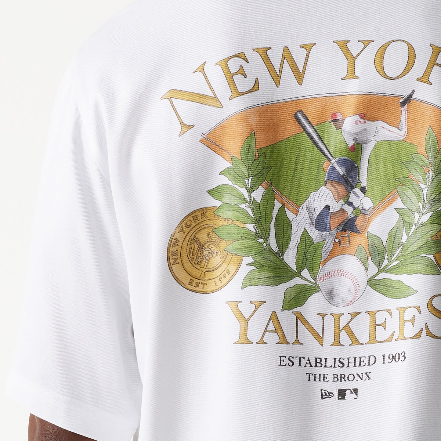 New York Yankees MLB Graphic White Revere חולצת טי שרט מכופתרת