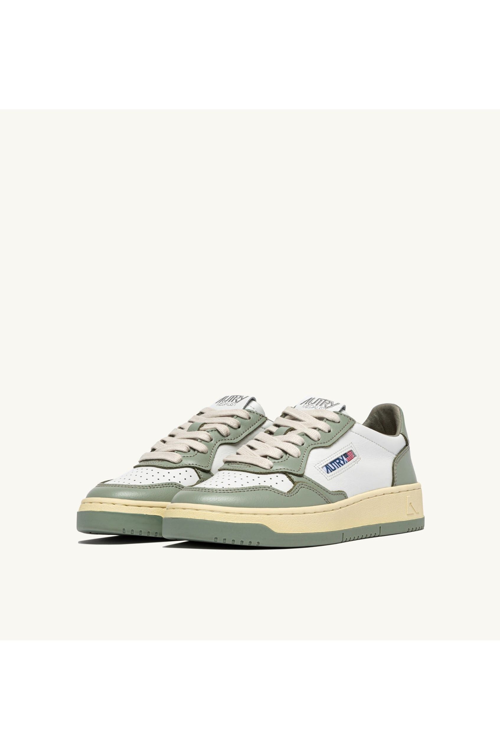 MEDALIST LOW MAN WB65 LEATHER/LEATHER WHITE/SEA GRASS - Butterfly Sneakers
