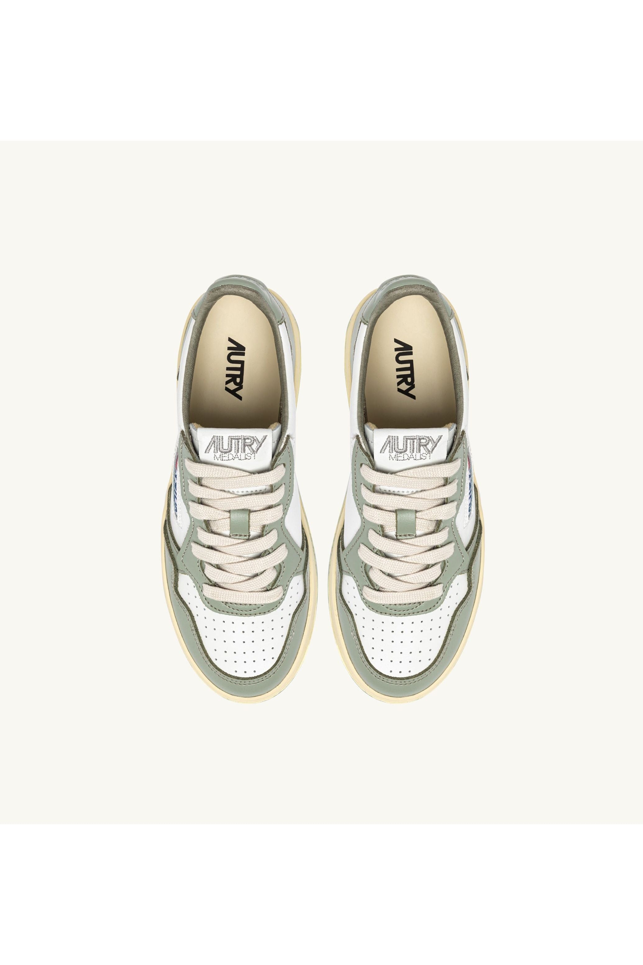 MEDALIST LOW MAN WB65 LEATHER/LEATHER WHITE/SEA GRASS - Butterfly Sneakers