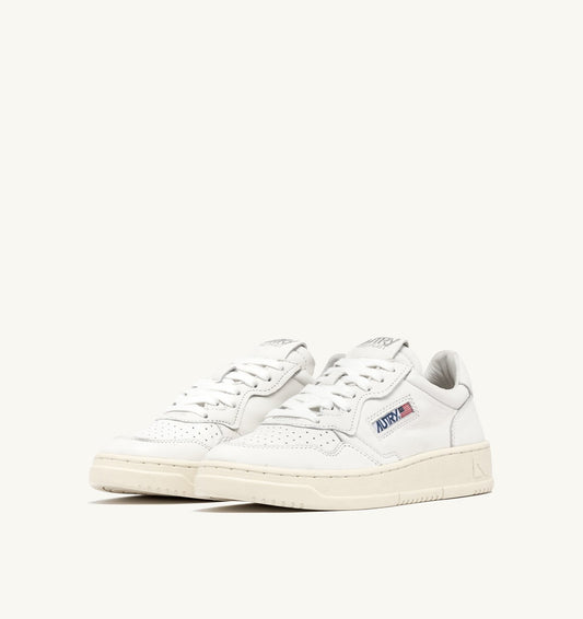 MEDALIST LOW SNEAKERS IN SUPER-SOFT WHITE NAPPA
