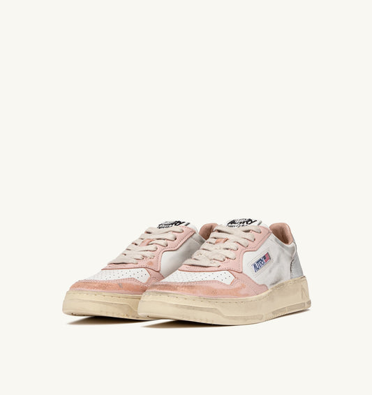 MEDALIST LOW SUPER VINTAGE SNEAKERS IN WHITE POWDER PINK AND SILVER LEATHER