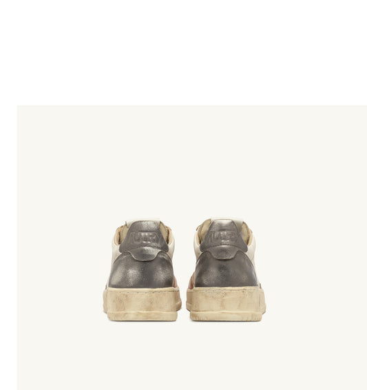 MEDALIST LOW SUPER VINTAGE SNEAKERS IN ORANGE AND GUN-METAL BRUSHED LEATHER