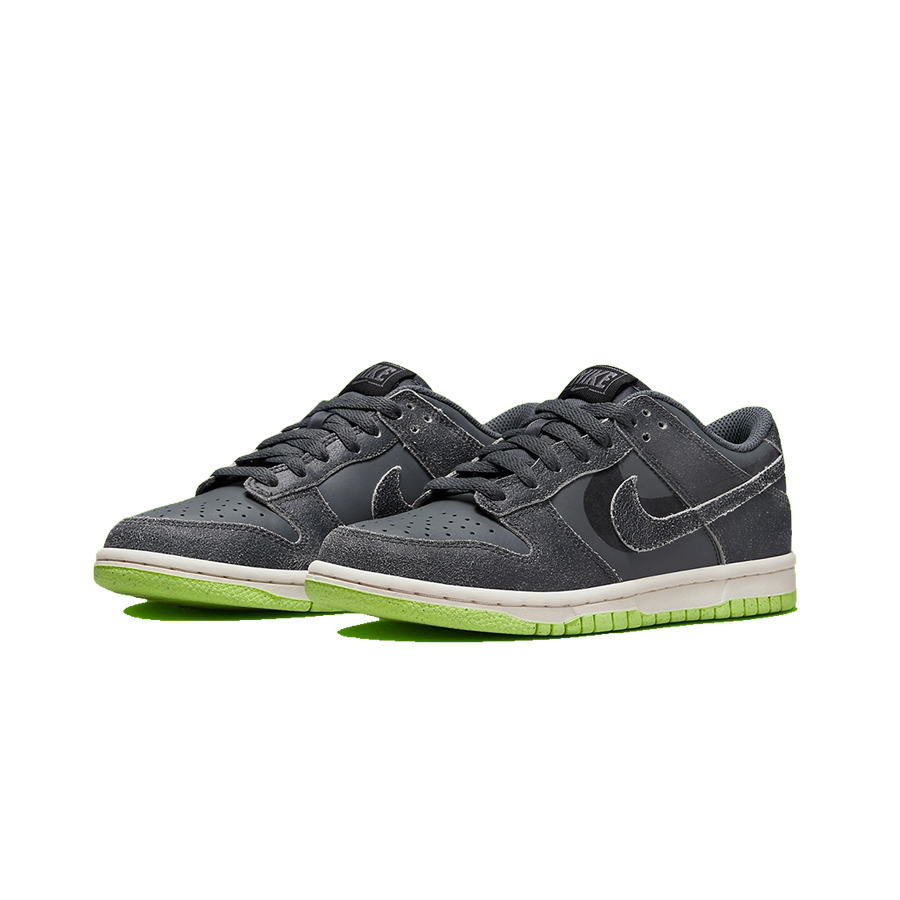 Nike dunk low grey 'Halloween' - Butterfly Sneakers