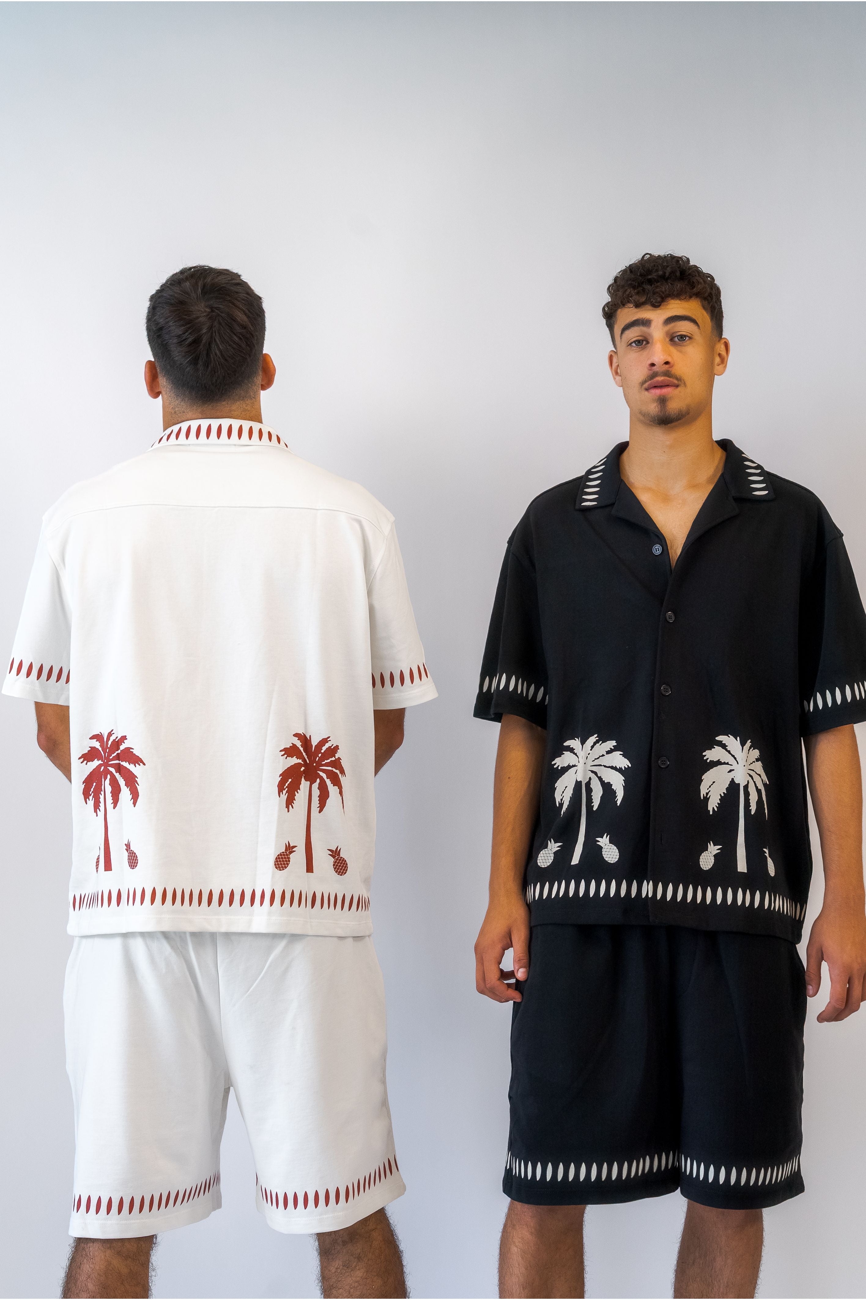 מכנס קצר חליפה הוואי שחור - Butterfly Sneakers