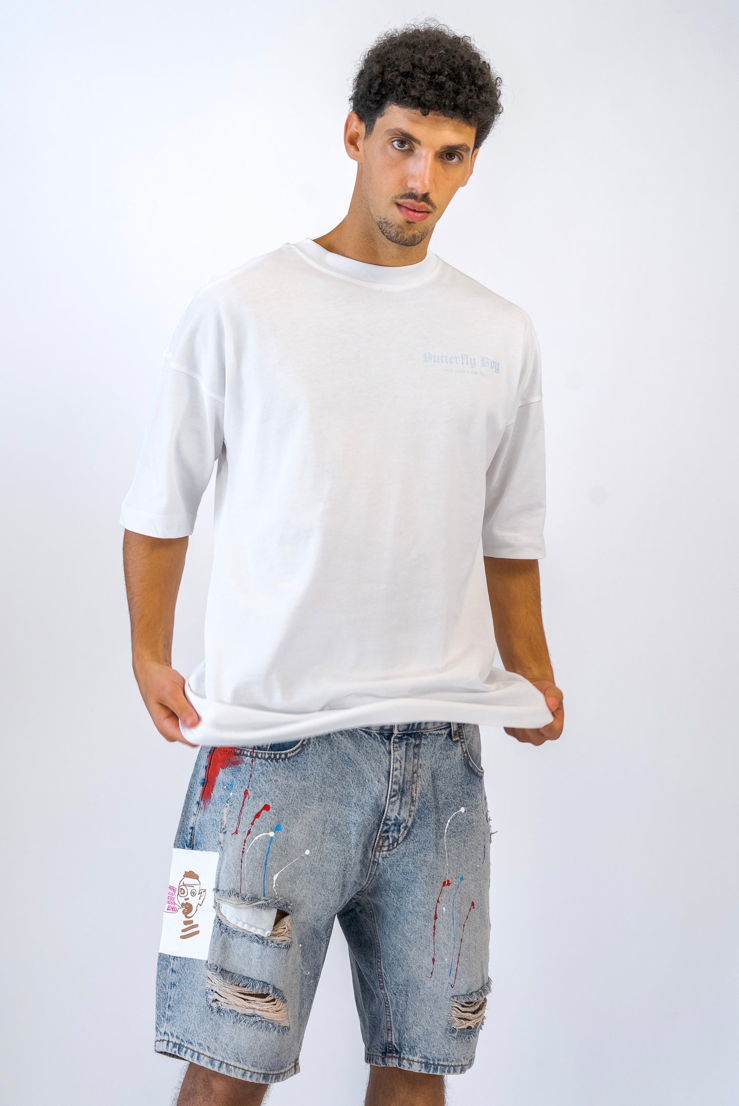 מכנסי ג'ינס ברמודה BAGGY עם פאצ'ים