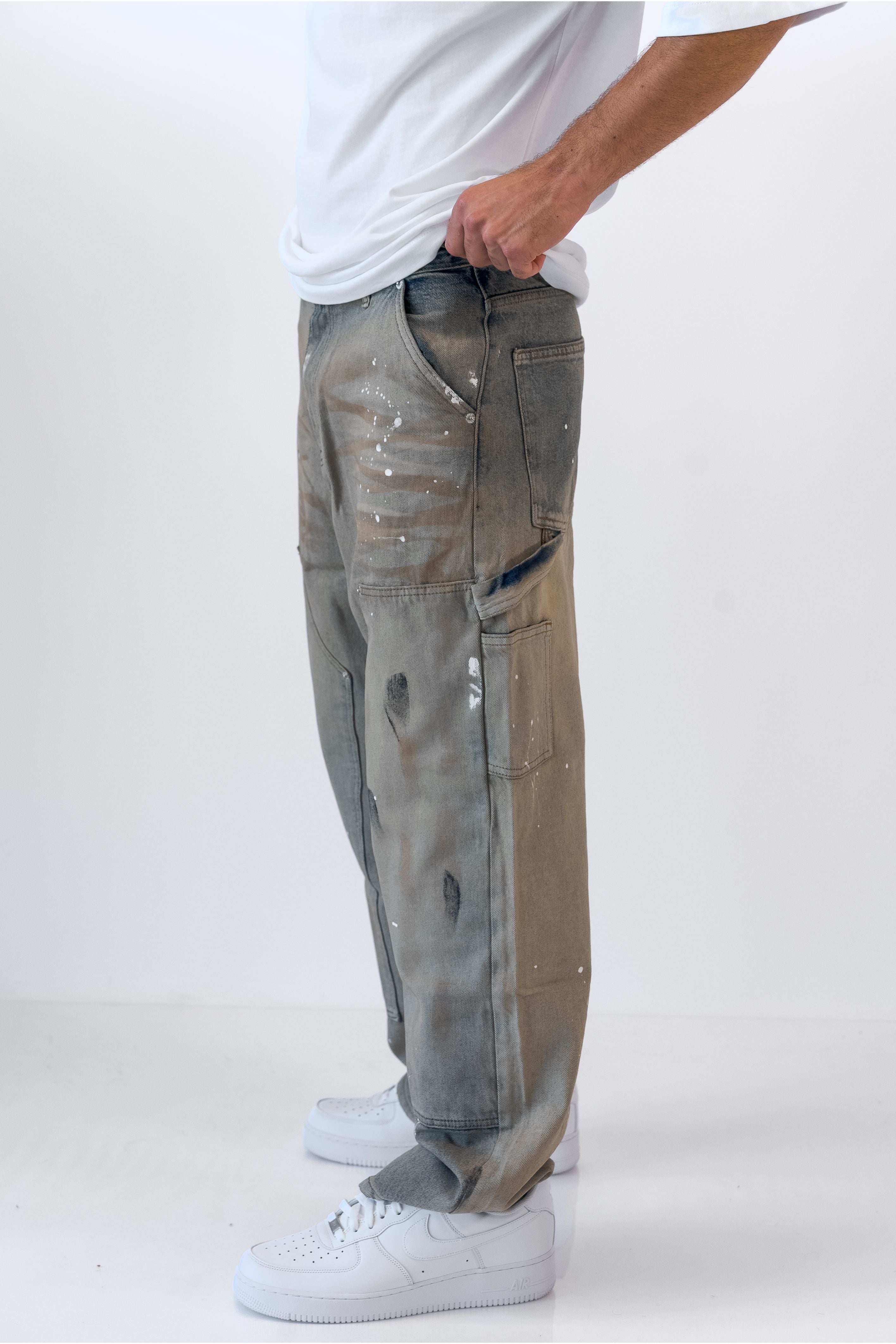 גינס בגזרת  Baggy כחול ווש - Butterfly Sneakers