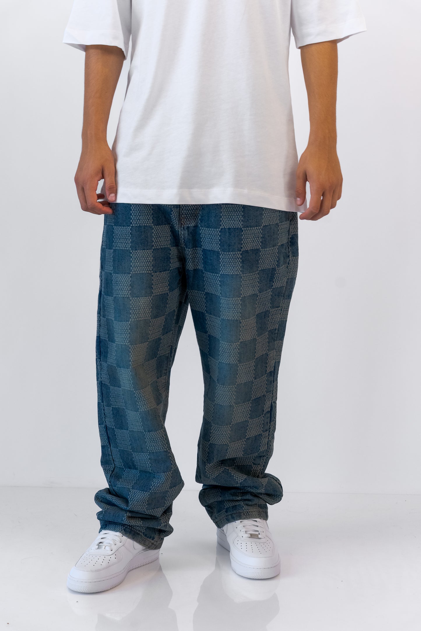 ג'ינס בגזרת Baggy בעיצוב ריבועים כחול
