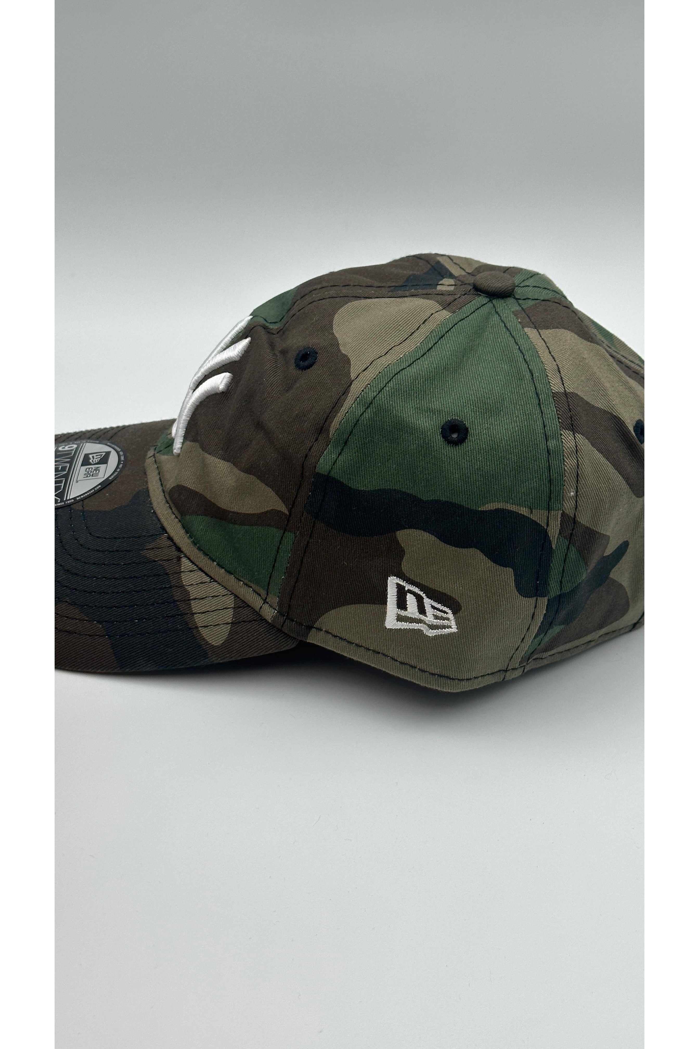 NEW YORK Cap “Army” - Butterfly Sneakers