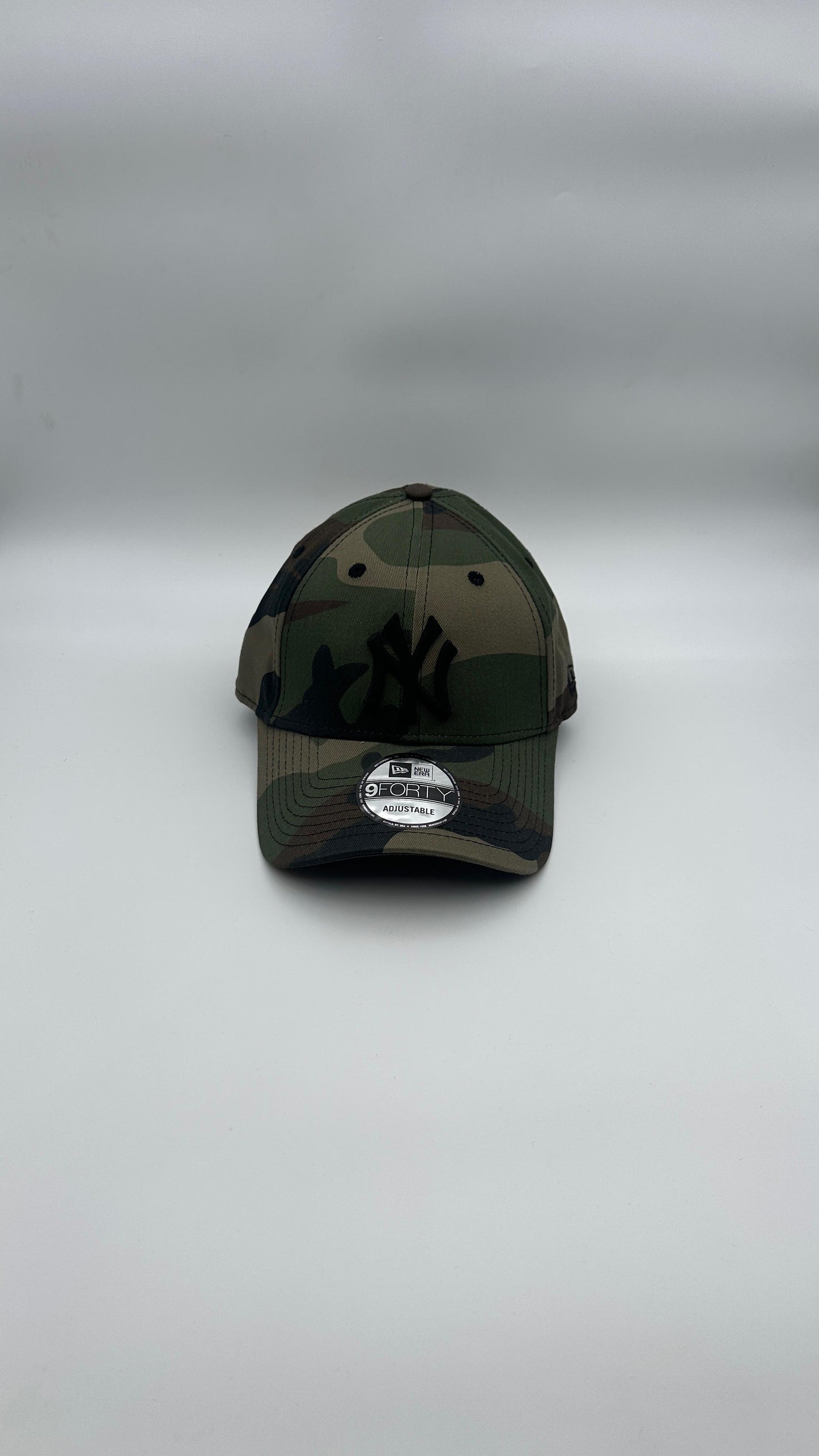 NEW YORK Cap “Army Black” - Butterfly Sneakers