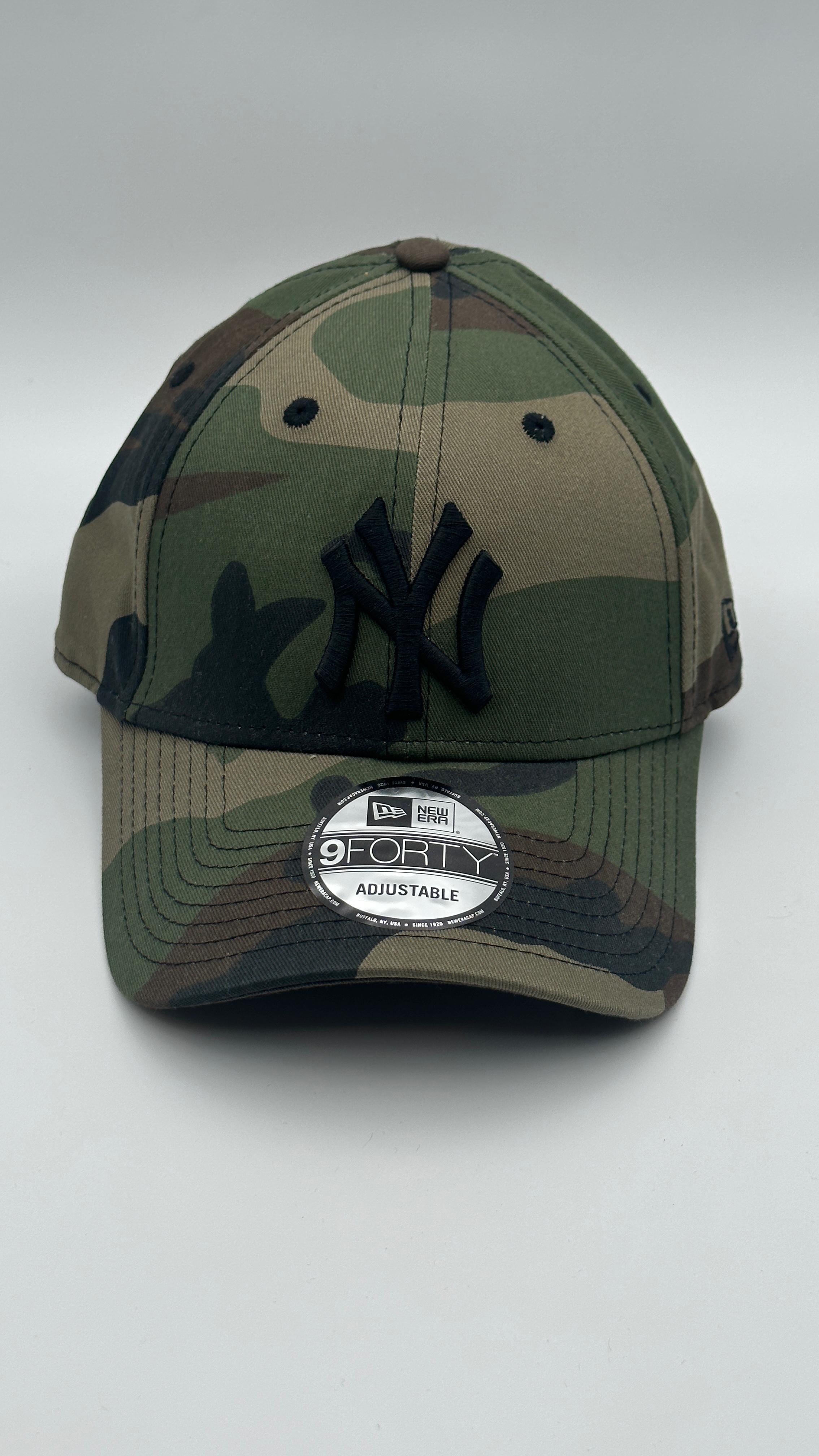 NEW YORK Cap “Army Black” - Butterfly Sneakers