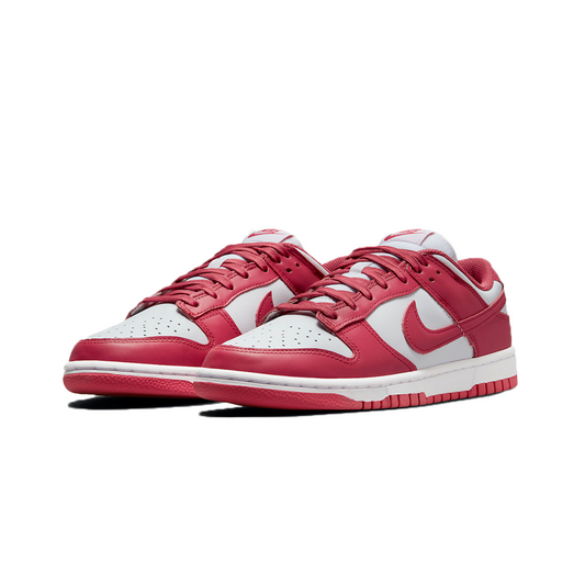 Nike dunk low 'Rust pink' - Butterfly Sneakers