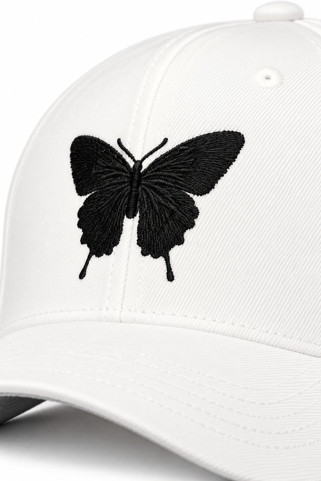 Butterfly Boy — SETAI 8 — תקריב רקמה