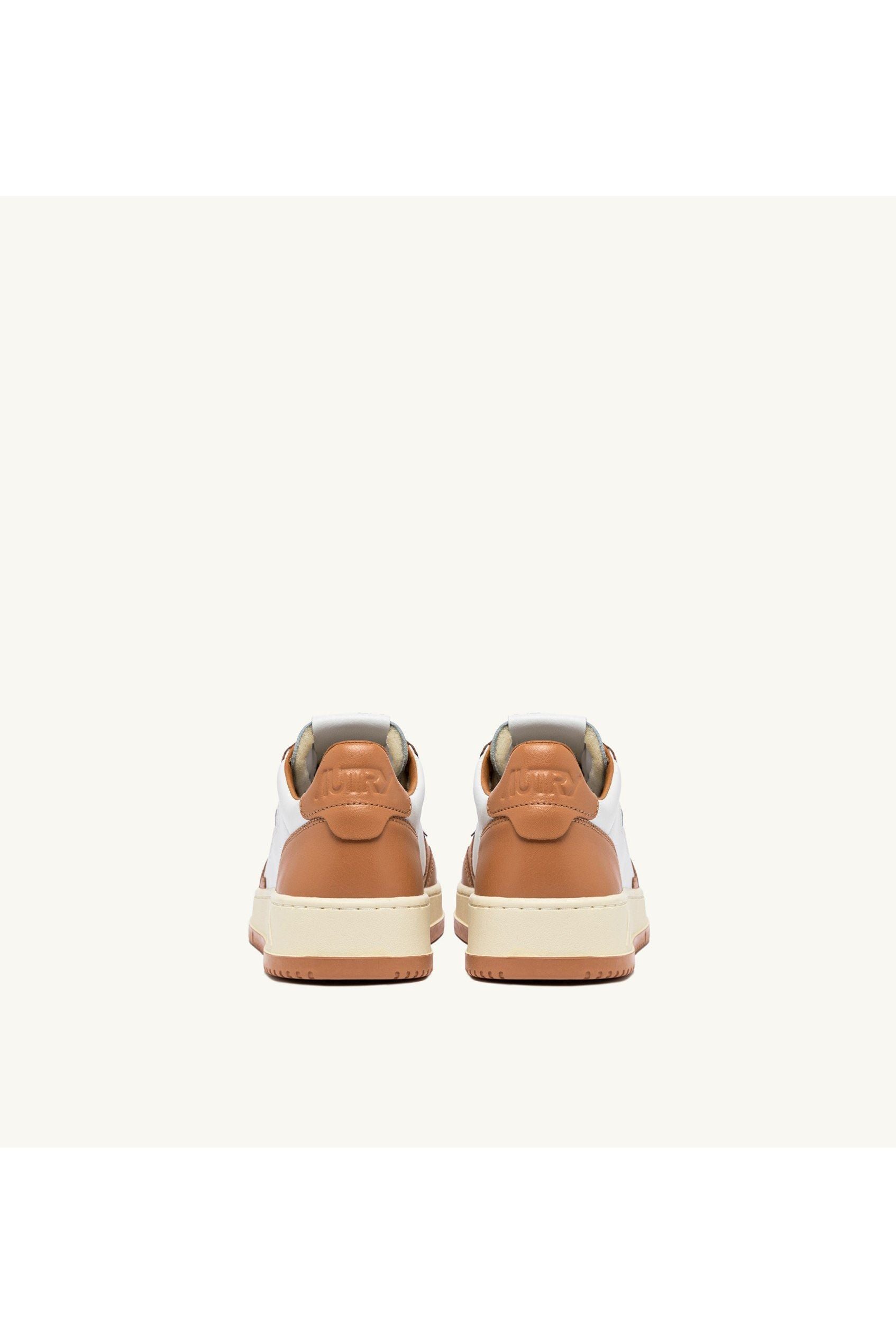MEDALIST LOW BICOLOR SNEAKERS IN WHITE AND SAND STORM LEATHER - Butterfly Sneakers